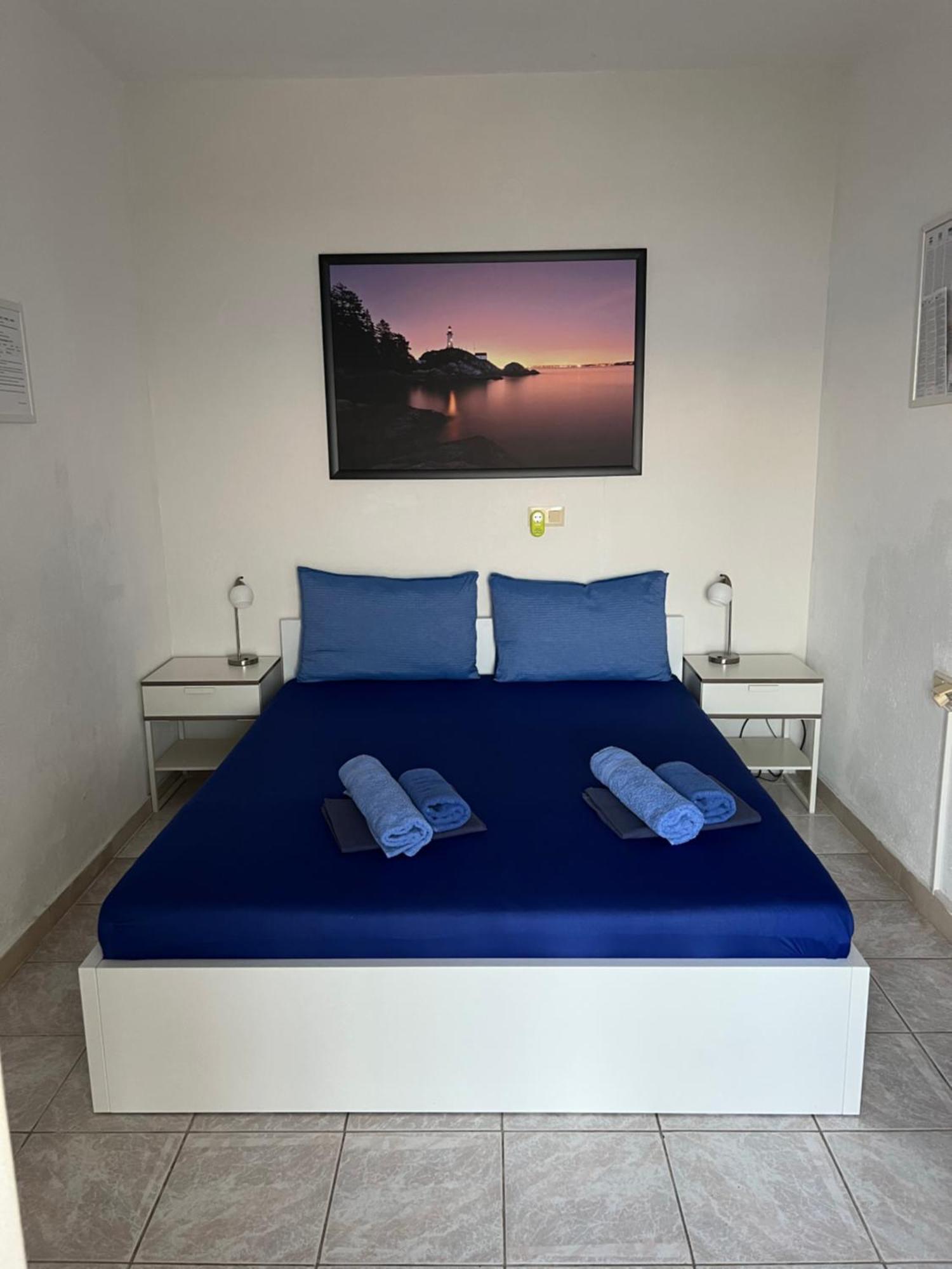 Villa Berlin Bol Kültér fotó